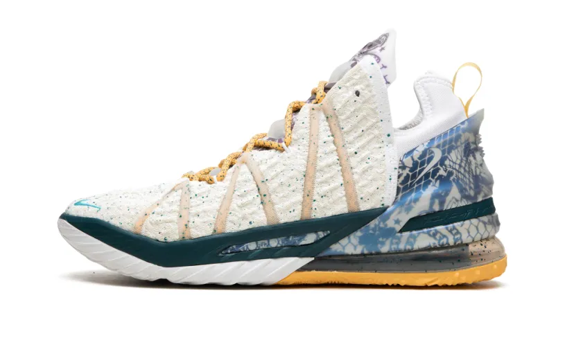 Nike Basketball LeBron 18 'Reflections Flip'