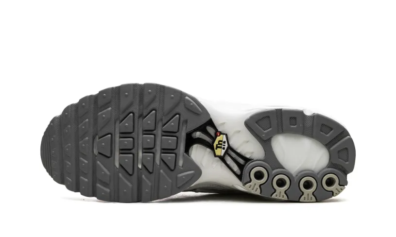 Nike Air Max Air Max Plus 'Triple White'