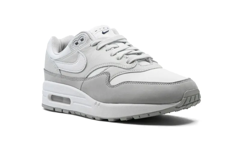 Nike Lifestyle AIR MAX 1 '87 LX WMNS 'Light Smoke Grey' 