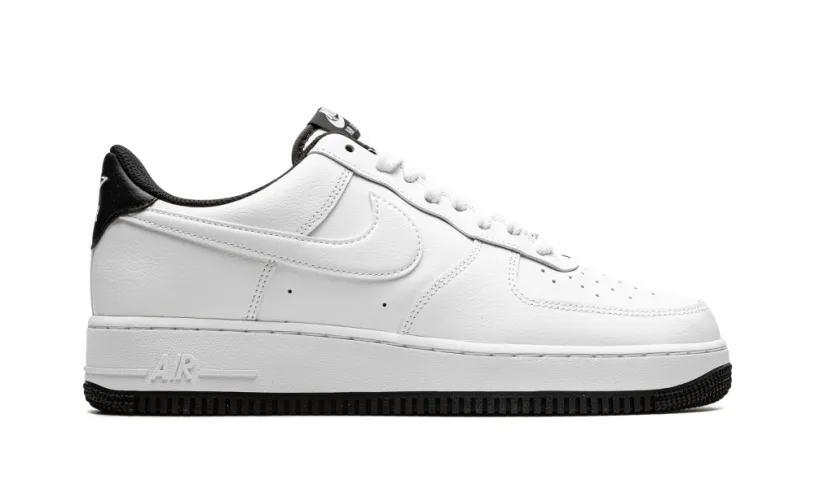 Nike Lifestyle Air Force 1 '07 'White   Black' 