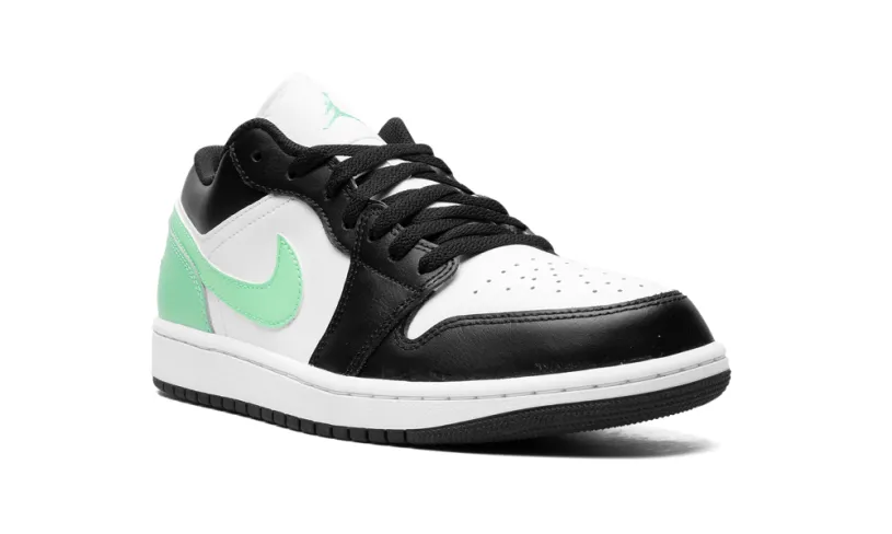 Air Jordan 1 Air Jordan 1 Low 'Green Glow' 