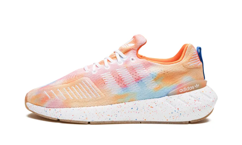 More Adidas Shoes SWIFT RUN 22W G20 CM 201 WMNS 'Orange Rush Speckled'