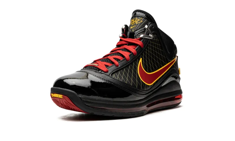 Nike Basketball Air Max Lebron 7 PE 'Fairfax' 