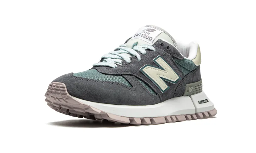 More New Balance RC1300 'Kith - Mauve Sole' 