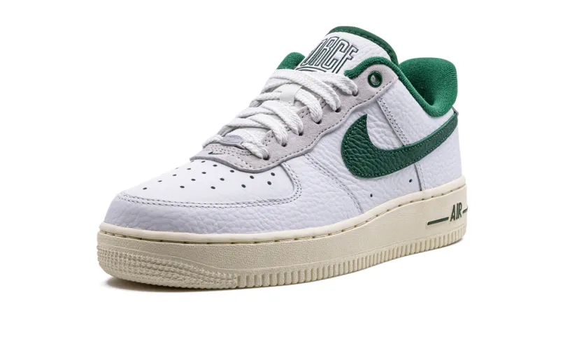 Nike Lifestyle AIR FORCE 1 LO '07 LX WMNS 'Command Force Gorge Green'