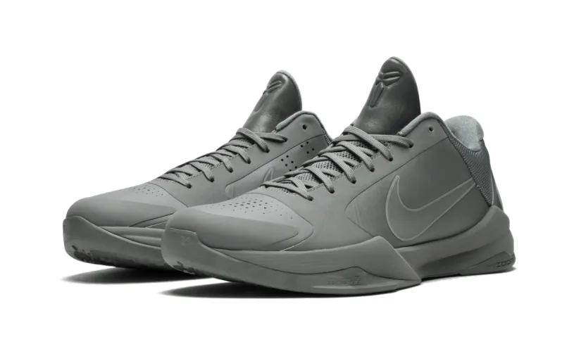 Nike Lifestyle Zoom Kobe 5 FTB 'Fade To Black'