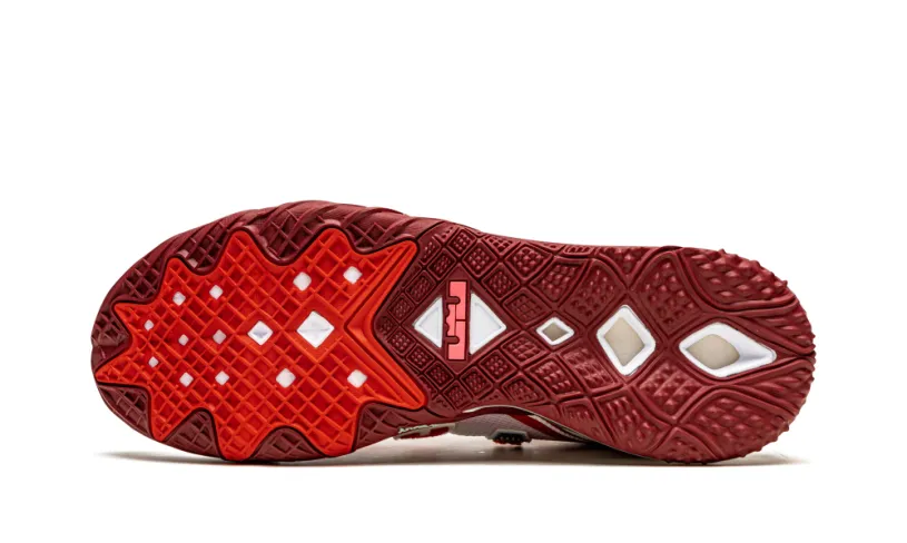 Nike Basketball LeBron 18 Low 'Mimi Plange Higher Learning' 