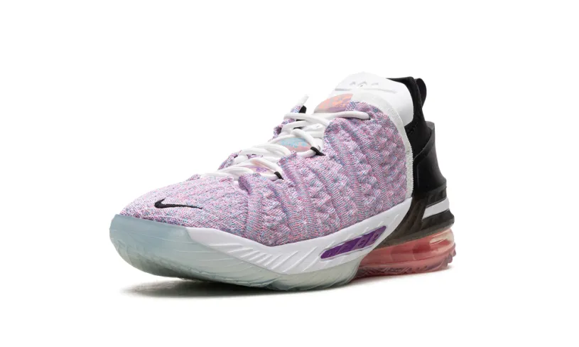 Nike Basketball LeBron 18 GS 