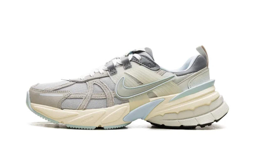 Nike Lifestyle V2K Run WMNS 'METALLIC PLATINUM'