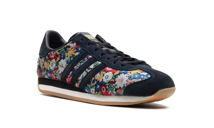More Adidas Shoes Country OG WMNS 'Liberty London' 