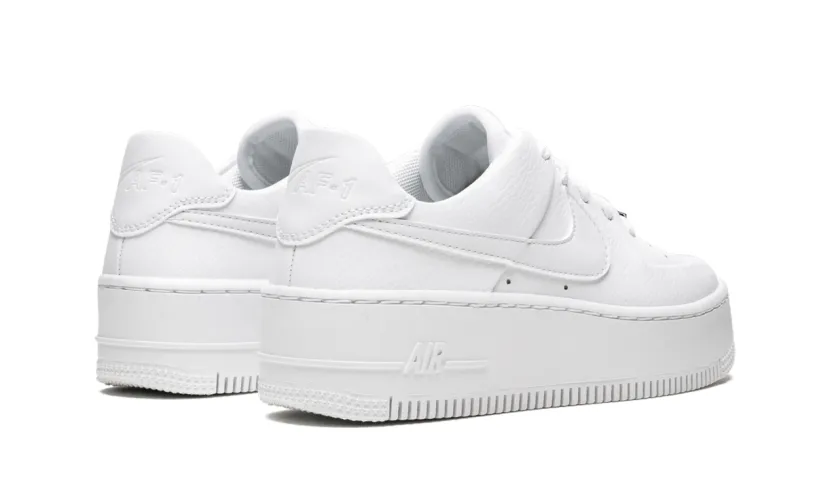 Nike Lifestyle AIR FORCE 1 SAGE LO MNS WMNS 'Triple White' 