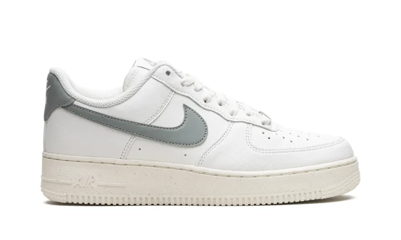 Nike Lifestyle AIR FORCE 1 '07 NEXT NATURE MNS WMNS 'Mica Green' 
