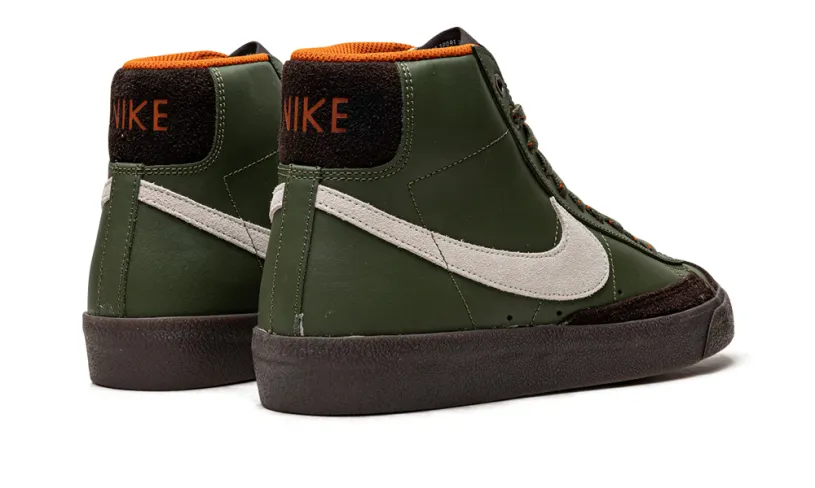 Nike Basketball Blazer Mid '77 Vintage 'Army Olive' 