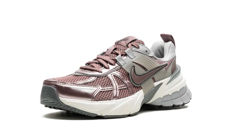 Nike Lifestyle V2K Run WMNS 'Smokey Mauve' 