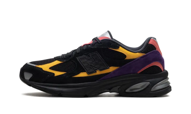 More New Balance 2010 'Kith - Black Multi' 