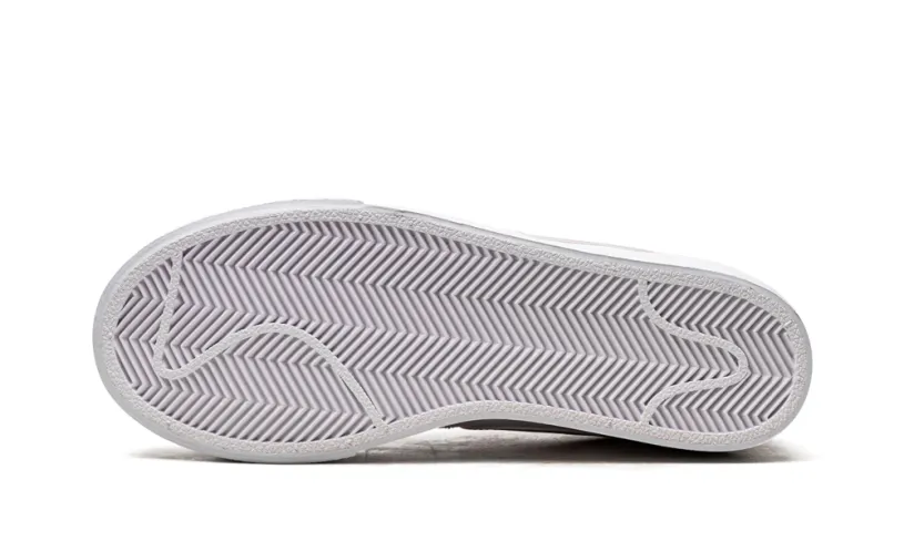 Nike Lifestyle BLAZER LO PLATFORM WMNS 'Pink Glaze (W)' 