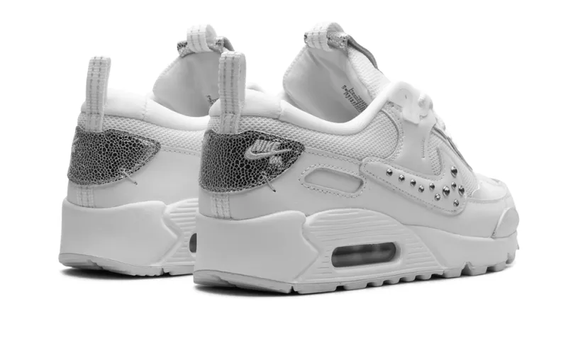 Nike Air Max AIR MAX 90 FUTURA WMNS 'Studded Swoosh' 