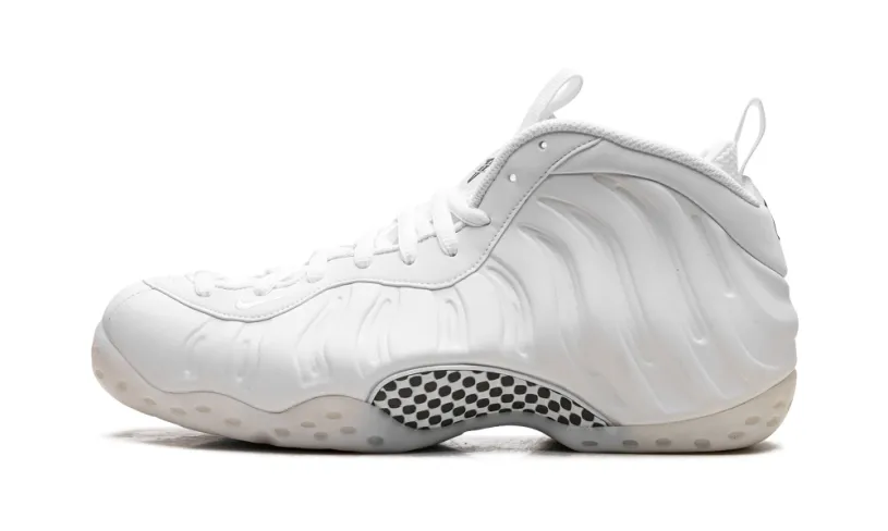Nike Basketball Air Foamposite One 'Triple White' 
