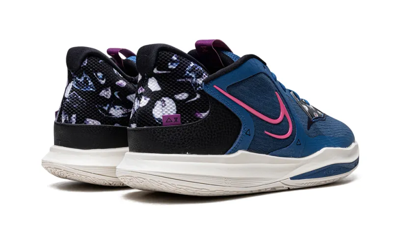 Nike Basketball Kyrie 5 Low 
