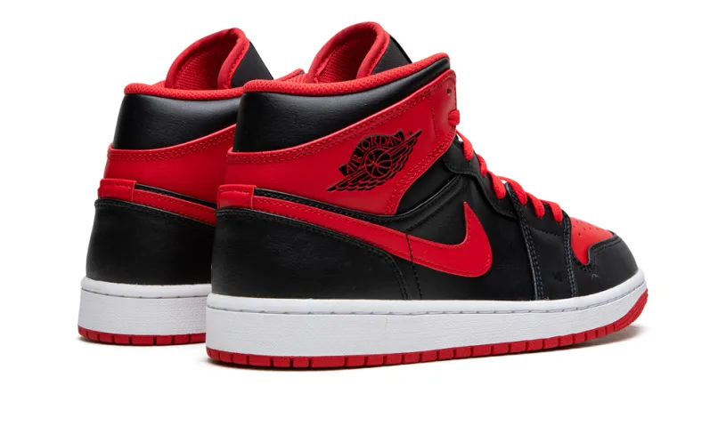 Air Jordan 1 Air Jordan 1 Mid 'Alternate Bred'