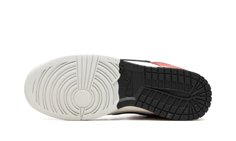 Nike Dunk Dunk Low 'Chicago Split' 