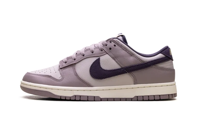 Nike Dunk Dunk Low SE 'Light Violet Ore' 