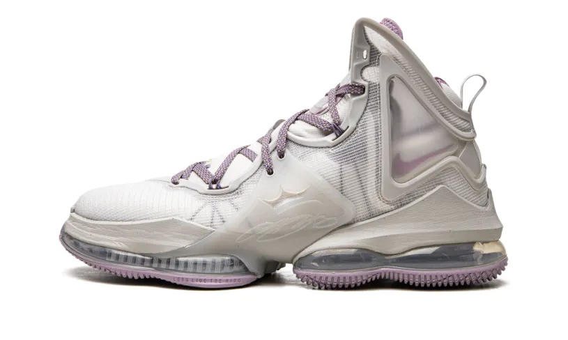 Nike Basketball LeBron 19 'Strive for Greatness' 