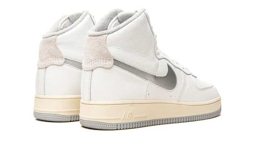 Nike Lifestyle AIR FORCE 1 HIGH SCULPT MNS WMNS 'White   Silver' 