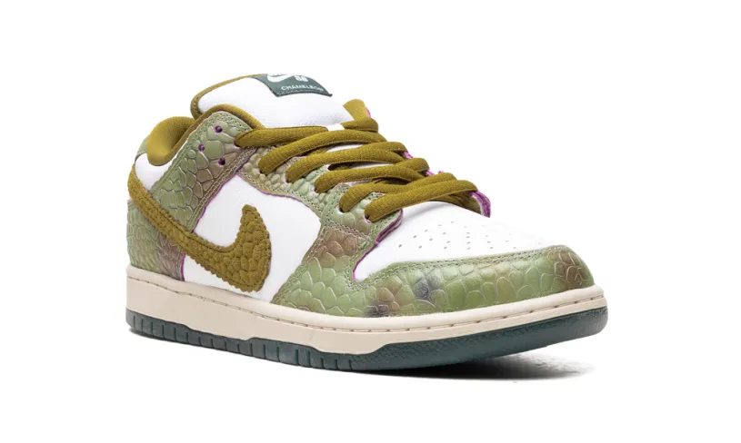 Nike SB SB Dunk Low 'Alexis Sablone - Chameleon' 