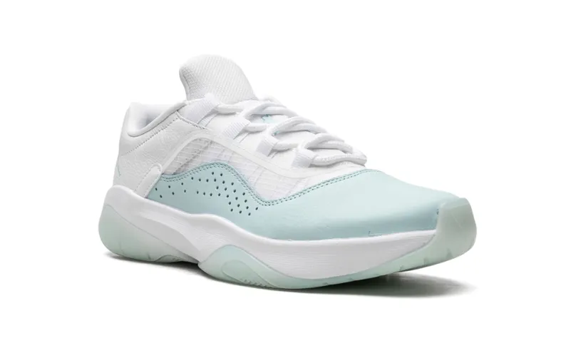 Air Jordan 11 AIR JORDAN 11 CMFT WMNS 'Igloo'
