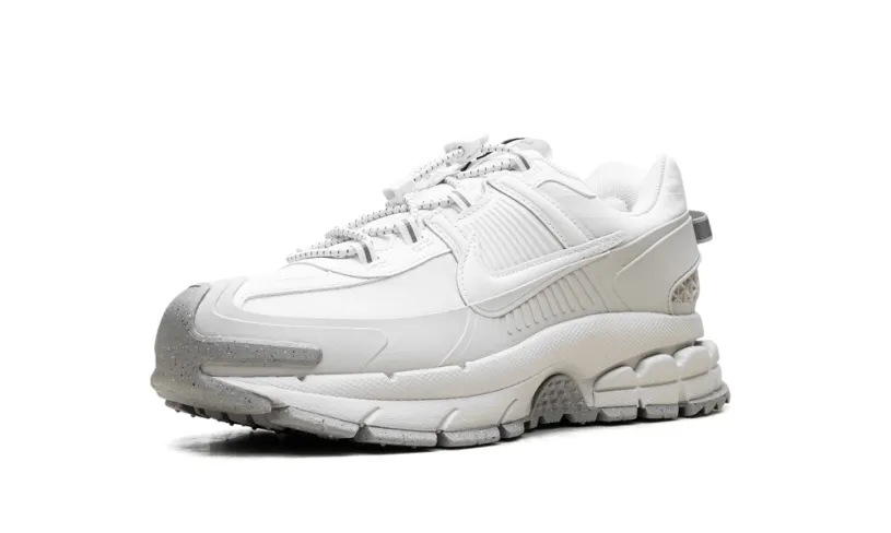 Nike Lifestyle Zoom Vomero Roam WMNS 'Summit White' 