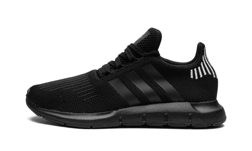 More Adidas Shoes Run Swift WMNS 'Core Black' 