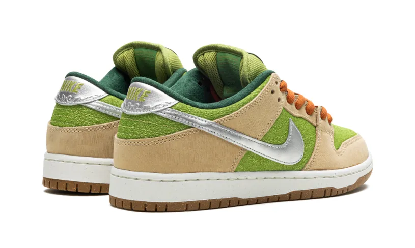 SB Dunk Low 'Escargot' 