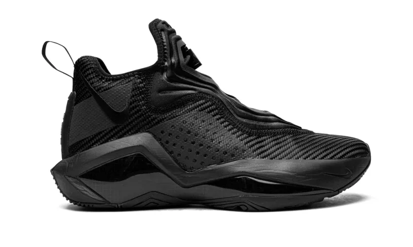 Nike Basketball LeBron Soldier XIV 'Triple Black' 
