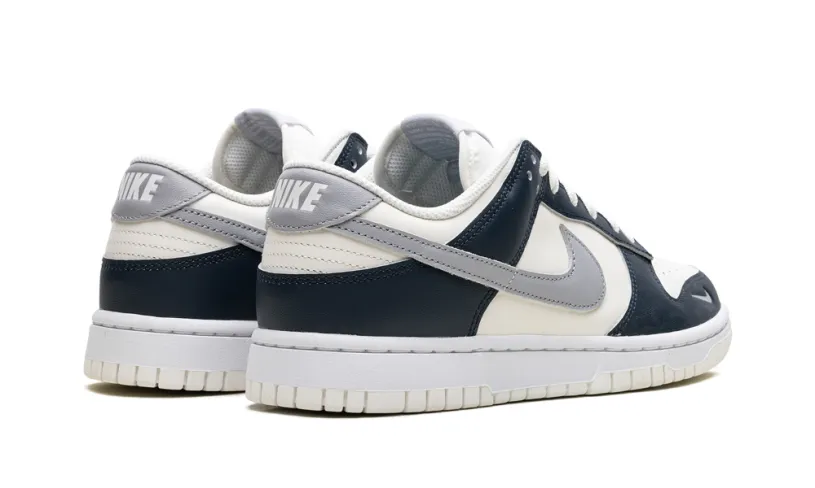 Nike Dunk Dunk Low WMNS 'Armoury Navy' 