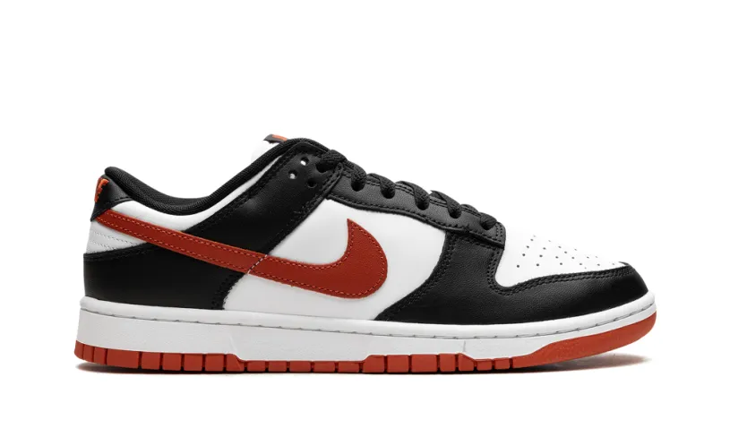 Nike SB Dunk Low 'Red' 