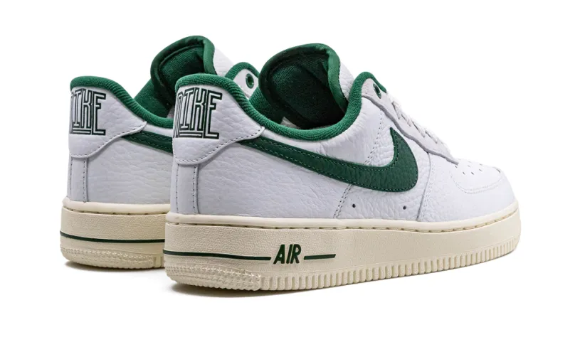 Nike Lifestyle AIR FORCE 1 LO '07 LX WMNS 'Command Force Gorge Green' 