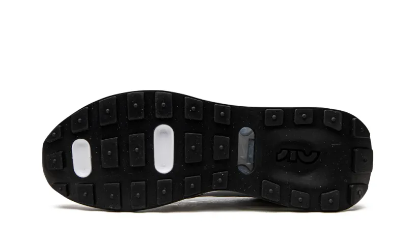 Nike Lifestyle AIR MAX PRE DAY SE MNS WMNS 'Pure Platinum   Metallic Gold' 