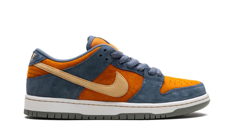 SB Dunk Low Pro 'Light Carbon' 