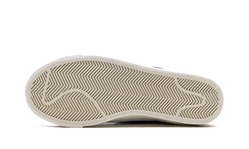 Nike Blazer Blazer Mid '77 WMNS 'White Game Royal'