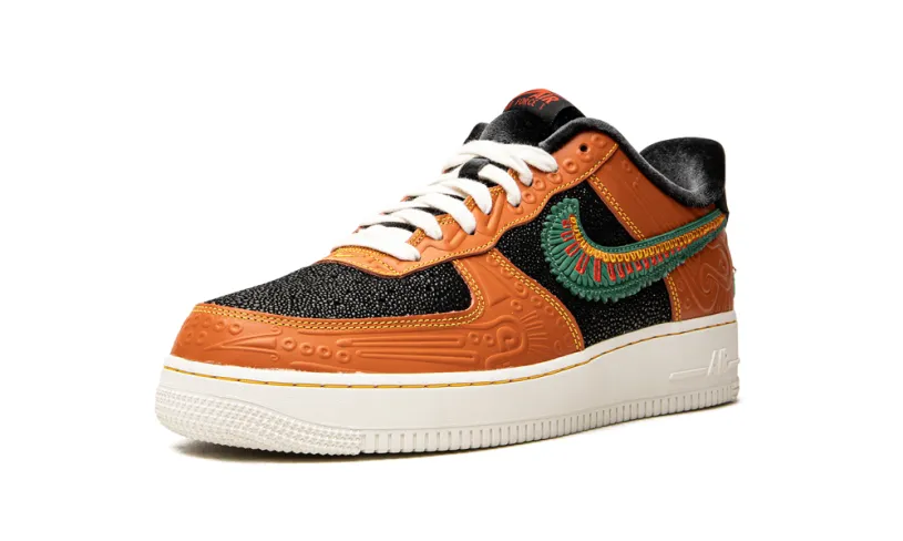 Nike Lifestyle Air Force 1 '07 LX 'Siempre Familia' 