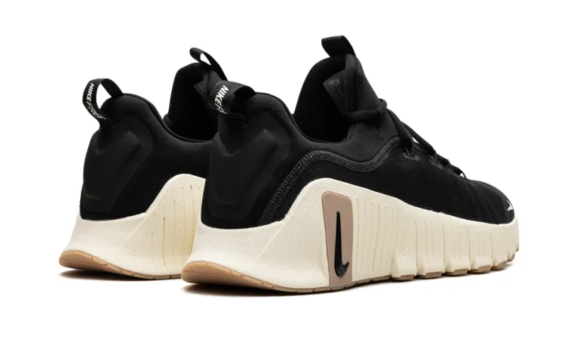 Nike Lifestyle Free Metcon 6 'Black Gum Light Brown'