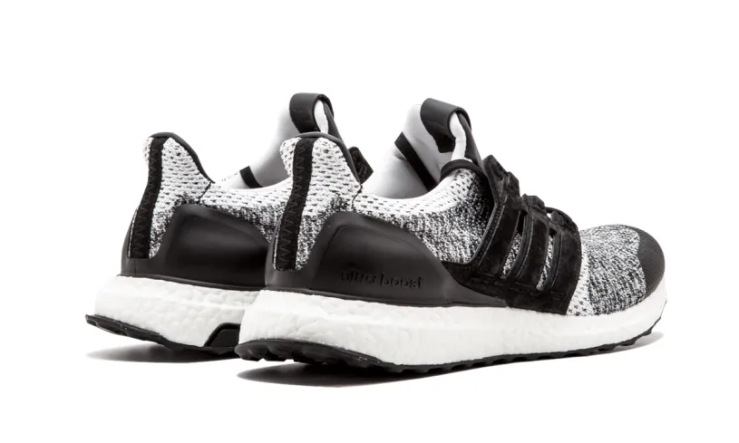 Adidas Ultraboost UltraBOOST S.E. 'SNS x Social Status' 