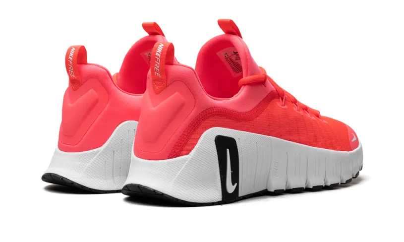 Nike Lifestyle Free Metcon 6 WMNS 'Hot Punch' 