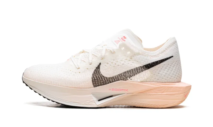 Nike Lifestyle ZoomX Invincible Run 3 WMNS 'Sail Guava Ice'