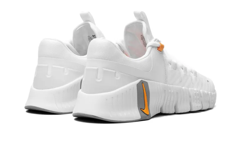 Nike Lifestyle Free Metcon 5 'White Football Grey' 
