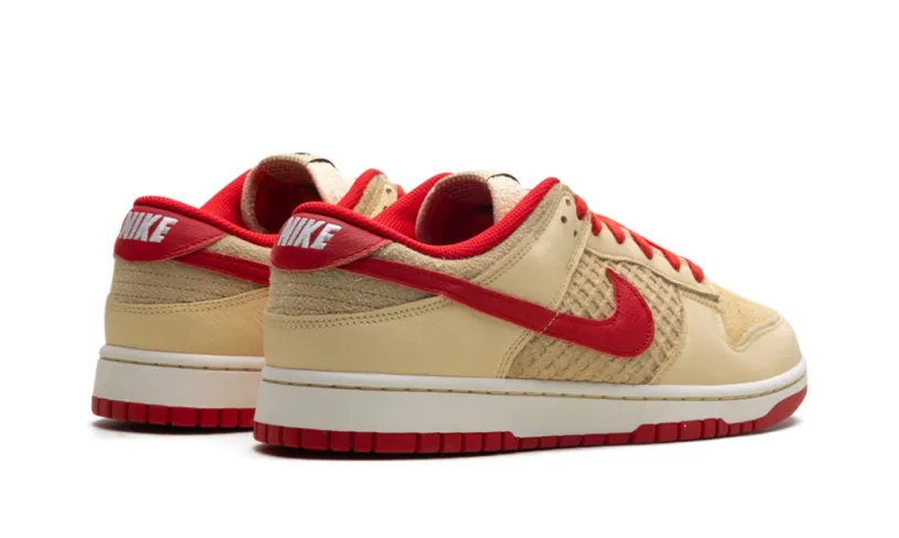 Nike Dunk Dunk Low 'STRAWBERRY WAFFLE' 
