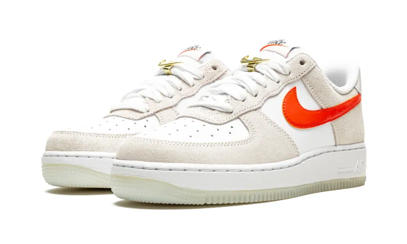 Nike Lifestyle AIR FORCE 1 '07 SE MNS WMNS 'First Use'