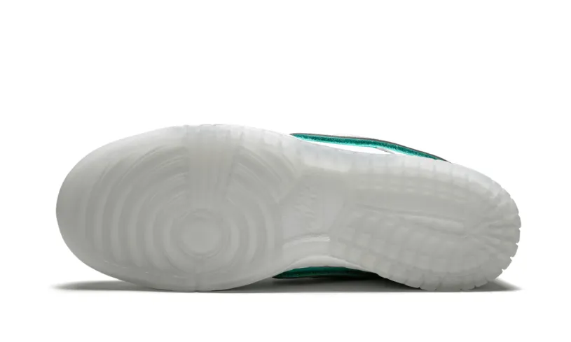 Nike SB SB Dunk Low Pro OG QS 'Diamond Supply White' 