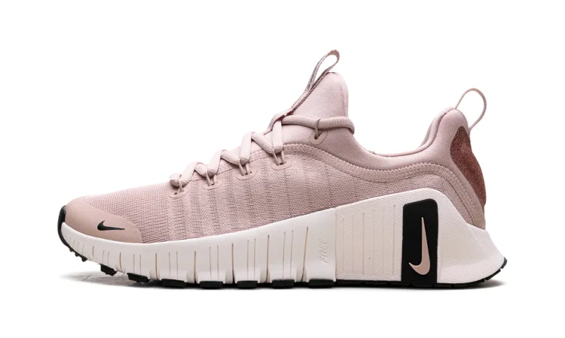 Nike Lifestyle Free Metcon 6 PRM WMNS 'Pink Oxford   Light Soft Pink   Black' 